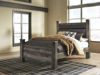 Picture of Wynnlow QUEEN POSTER BED