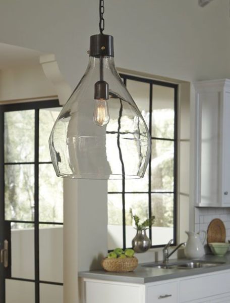 Picture of Avalbane Glass Pendant Light (1/CN)