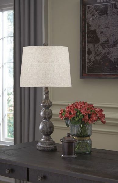 Picture of Poly Table Lamp (2/CN)/Mair