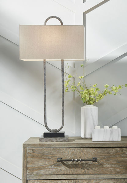 Picture of Metal Table Lamp (1/CN)