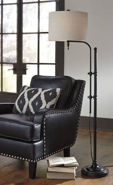 Picture of Metal Floor Lamp (1/CN)