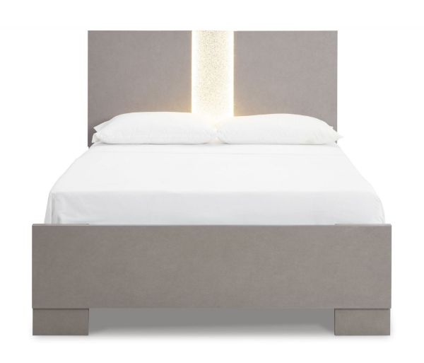 Picture of SURANCHA QUEEN PANEL BED