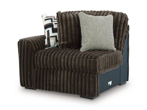 Picture of MIDNIGHT-MADNESS LEFT-ARM FACING CORNER CHAIR