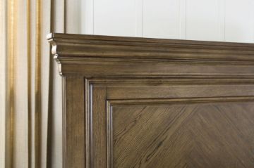 Picture of WAYNELY KING/CALIFORNIA KING PANEL HEADBOARD